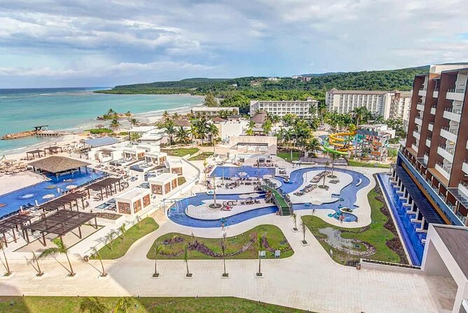Private Airport Transfers to Royalton Blue Waters and White Sand - Key points to know before you go