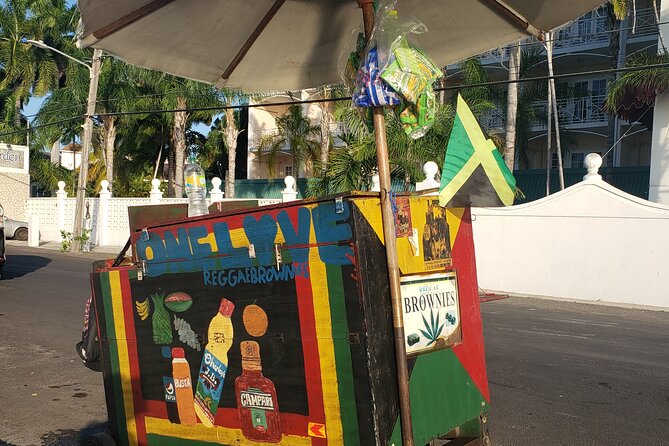 Private and Customized Montego Bay City Tour - Hip Strip time: souvenirs, beach views, and easy food hunting