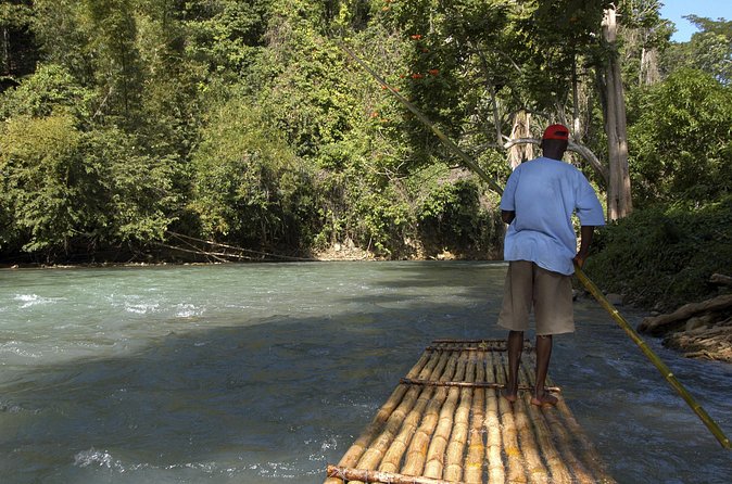 [PRIVATE]Dunn's River & Martha Brae Rafting - Entrance & Lunch - What to wear and what to bring for Dunn’s River and rafting