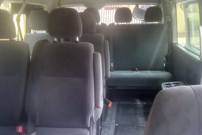 Private Montego Bay Airport Transfer to Montego Bay Hotels - Photo Stops, Shopping, and Lunch Options (At Your Expense)
