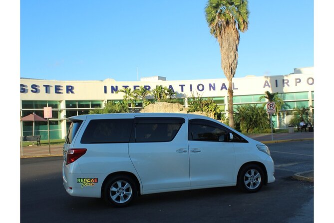 Private Montego Bay Airport Transfer to Royalton Blue Waters - Entering the Arrivals Lobby and Finding Desk #18 Fast