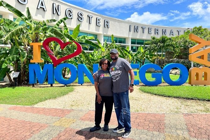 Private Montego bay Airport Transfer To Runaway Bay St. Ann - Vehicle Comfort And What 50 Minutes Really Means