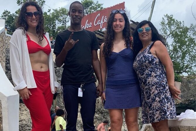 Private Negril 7 Mile Beach and Rick's Cafe Tour from Montego Bay - Seven Mile Beach Time: White Sand, Swim Vibes, and Activity Options