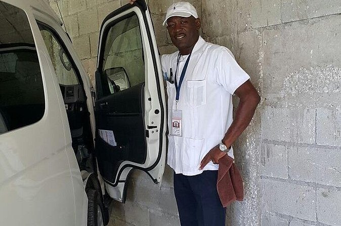 Private One-Way and Roundtrip Airport Transfer to Montego Bay Hotels - Timing, weather, and what to plan for