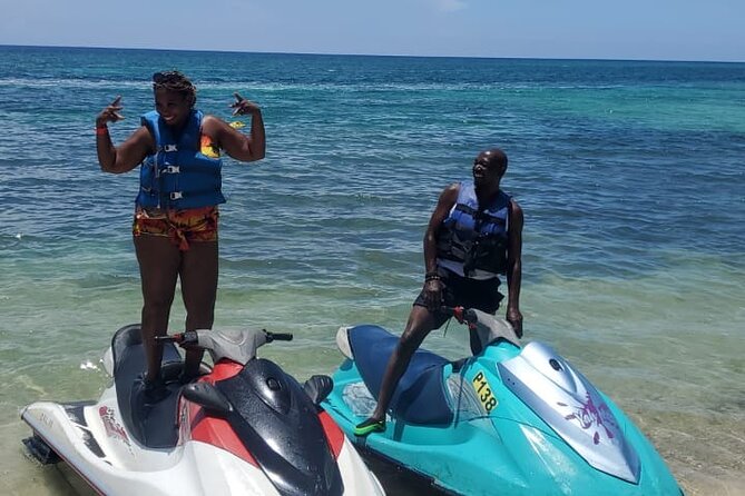 Private Parasailing and Jet Skiing at Montego Bay - What the included items actually do for your day