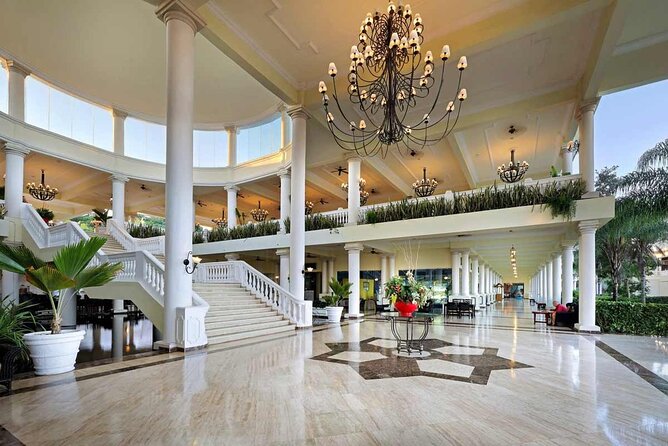 Private Sangster Airport Transfer to Grand Palladium Resort - How the Private Transfer Works From Your Group Details to Your Ride