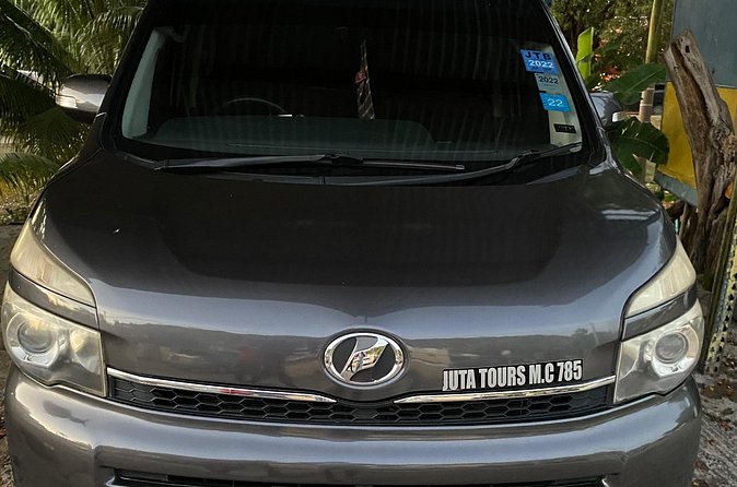 Private Sangsters Int. Airport Pickup to Montego Bay Resorts - Comfort checklist: what’s included and what to plan for