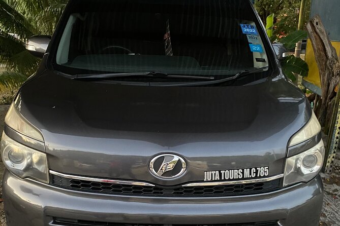 Private Sangsters Int. Airport Pickup to Montego Bay Resorts - Should you book this for your Montego Bay transfer?