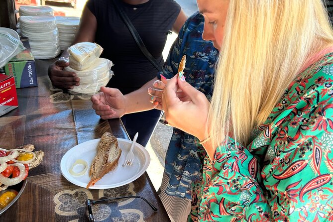 Private Seafood Tour and Floyds Pelican Bar or Black River Safari - Stop 2 at Scott’s Cove (aka Borda) for escovitch fish and bammy