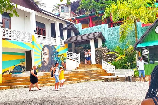 Private Tour Day-Trip Nile mile Bob Marley House With Admission - Food, water, and the small comfort items that keep the day sane