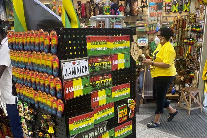 Private Tour Souvenir Shopping in Montego Bay - Souvenirs and Liquor Choices, How to Shop With Confidence