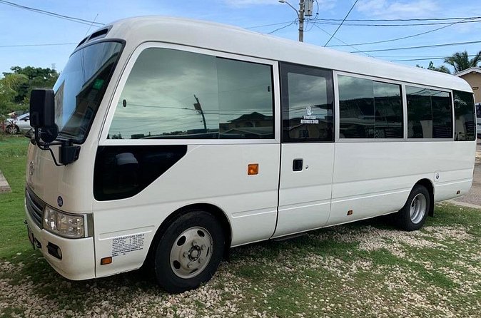 Private Transfer from Montego Bay Airport to Falmouth Area - Driver Style in Real Life: Timely, Talkative, and Focused on Safety