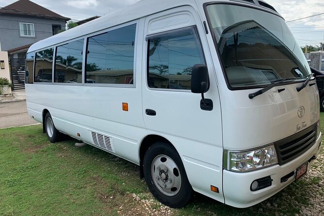 Private Transfer from Montego Bay Airport to Montego Bay Hotels - The Ride Details That Make It Feel Worth It