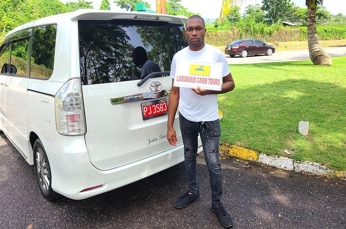 Private Transfer from Montego Bay Airport to Ocho Rios Hotels - The meeting point plan that actually helps