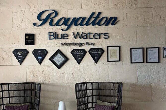 Private Transfer Grand Palladium and Royalton Blue Water Resort - Value math: $60 per group for up to 4