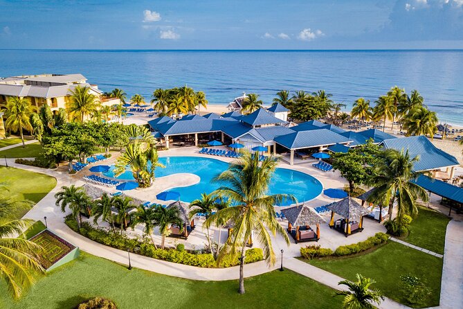 Private Transfers from Montego Bay Airport to Runaway Bay Hotels - Small practical tips that help the ride go smoothly