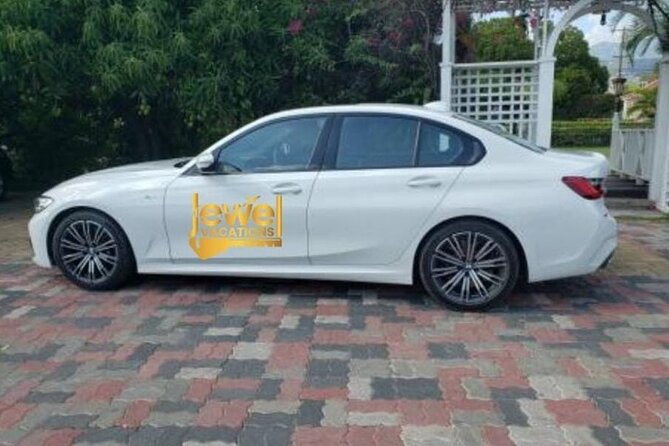 Private Transfers: Montego Bay Airport ↔ Runaway Bay Area - Vehicle Choice: Sedans vs Minivans and What to Expect