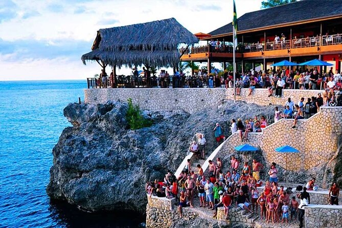 Rick s Café and Seven Mile Beach Private Tour Negril Jamaica - Should you book this Rick’s Café and Seven Mile Beach private tour?