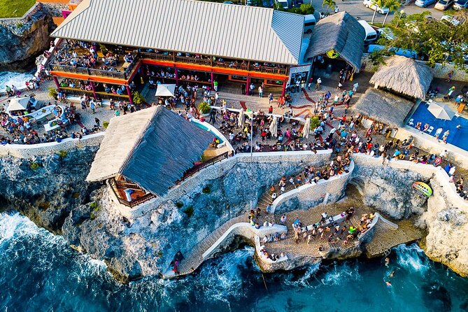 Rick s Café and Seven Mile Beach Private Tour Negril Jamaica - Seven Mile Beach: the best use of your two hours