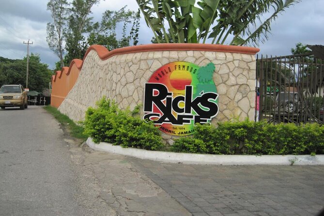 Ricks Cafe and Negril Seven Miles Beach Irie Tour - Key things to know before you go