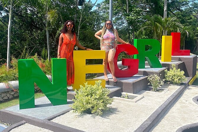 Ricks Cafe and Negril Seven Miles Beach Irie Tour - Montego Bay to Negril, with a driver who keeps the day easy