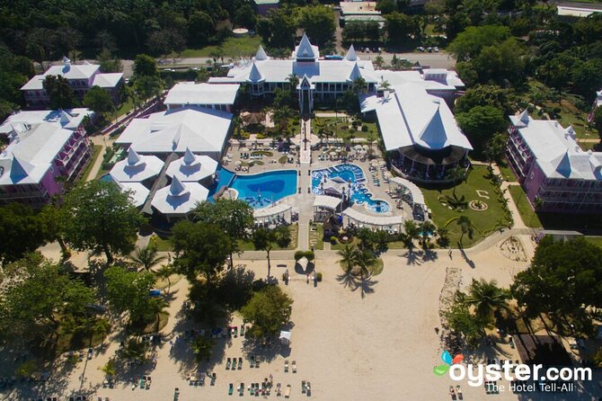 Riu Palace Tropical Bay Resort Private Airport Transfer - Vehicle Sizes Up to 15 People and Group-Trip Value