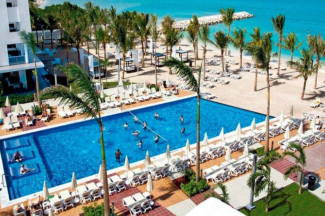 Riu Palace Tropical Bay Resort Private Airport Transfer - What the 1 Hour 30 Minute Ride Feels Like (Plus Luggage Space)