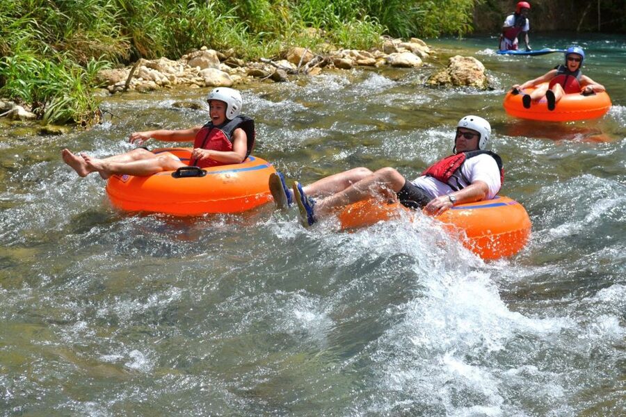 River Rapids Jungle River Tubing Adventure - Class 2 Rapids: Where the River Gets Spicy (and Your Guide Helps)