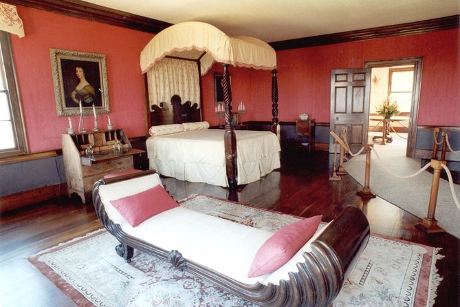 Rose Hall Great House Haunted Night Tour with Admission - Stop 1: Inside Rose Hall, candlelight, reenactments, and the “live ghost”