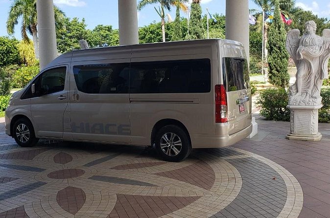 Secret Wild Orchid Montego Bay Private Airport Transfers - Drinks and food: what you should bring