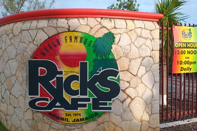 Seven Miles Beach in Negril and Ricks Cafe from Montego Bay - Should You Book the Seven Mile Beach and Rick’s Cafe Combo?