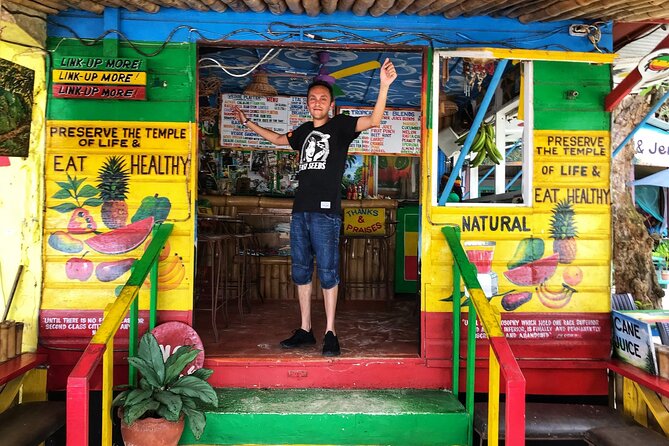 Sightseeing and Shopping Tour in Montego bay - Riding Through Regular and Upscale Montego Bay