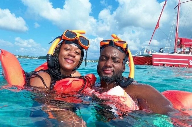 Snorkeling and Shopping in Montego Bay with Hotel pickup - Should you book this Montego Bay snorkeling and Hip Strip tour?