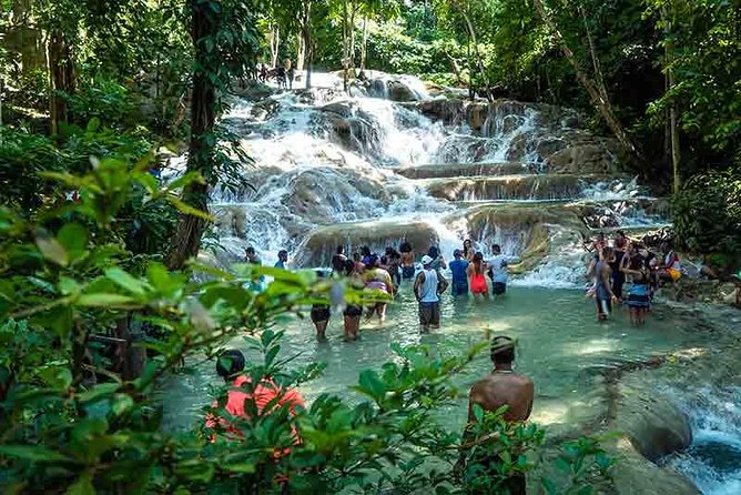 Triple Action pack Combo (Blue Hole, Horse back riding and river tubing) - A Three-Stop Jamaica Day Plan: Horses, Tubes, and the Blue Hole