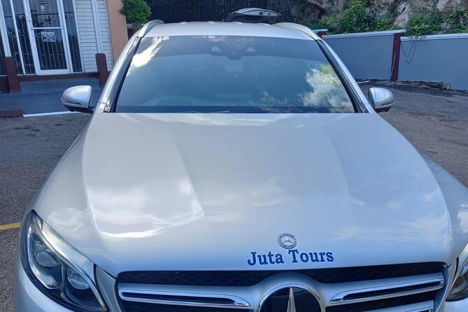VIP Luxury Montego Bay Airport Transfer to Montego Bay/ Falmouth - Key things that make this transfer feel VIP