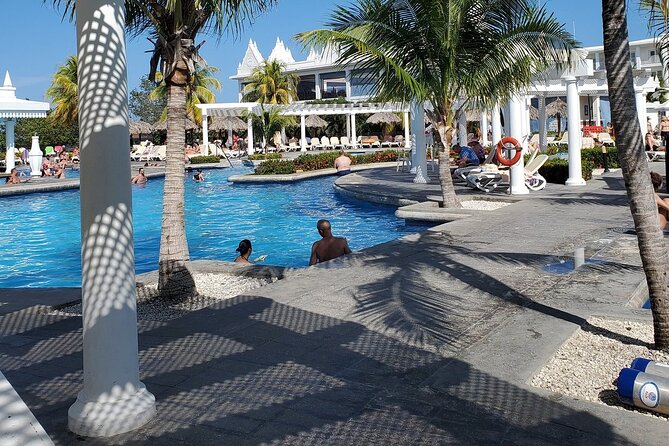 VIP Luxury Montego Bay Airport Transfer to Montego Bay/ Falmouth - Damion as the name you will hear: what that means for you on day one