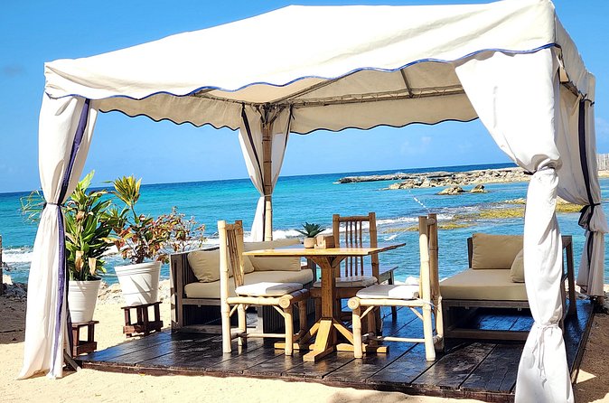 VIP Oceanfront Cabana at Bamboo Beach Club in Montego Bay - At Bamboo Beach Club: making the most of your 3 hours
