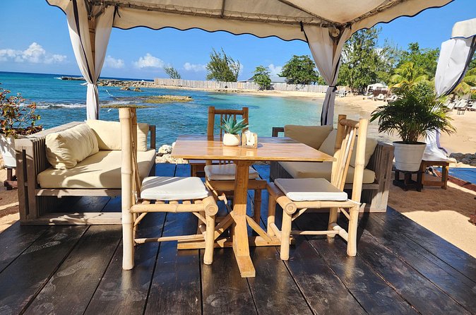 VIP Oceanfront Cabana at Bamboo Beach Club in Montego Bay - The $150 food and beverage credit: how to use it without stress